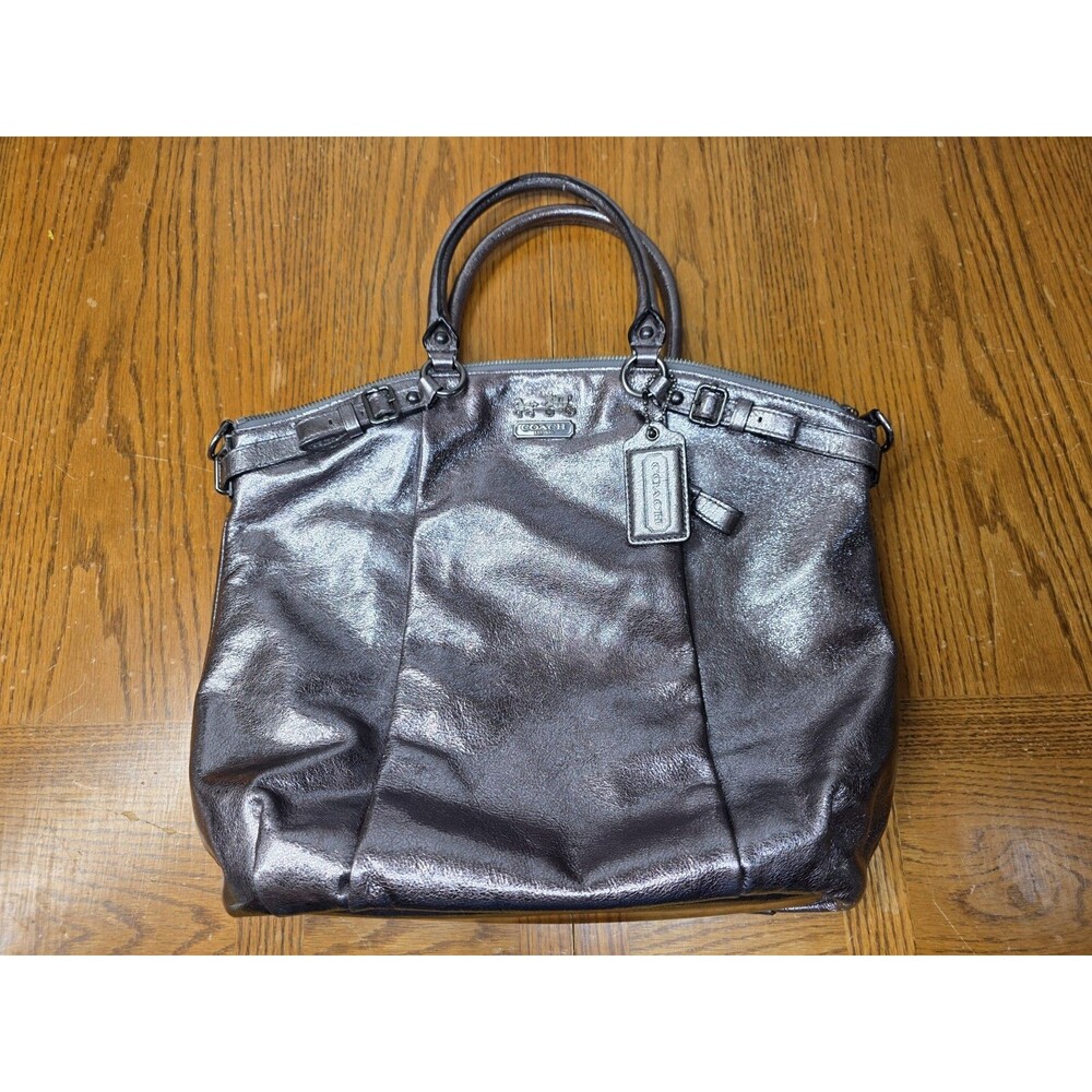 Coach Pewter Metallic Leather Lindsay Purse Hand Bag Hangtag